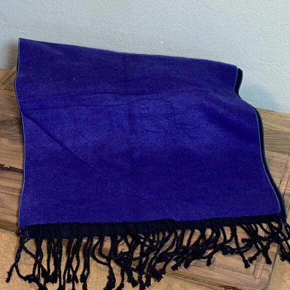 Club Room 100% Silk Textured Black Blue Colorblock Scarf Fringe Minimalist - Picture 1 of 12
